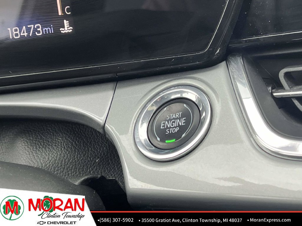 Certified 2024 Chevrolet Trax LT w/ Sunroof Package FWD image 25