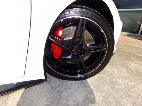 Used 2021 Chevrolet Corvette Stingray Preferred Cpe w/ Z51 Performance Package image 26