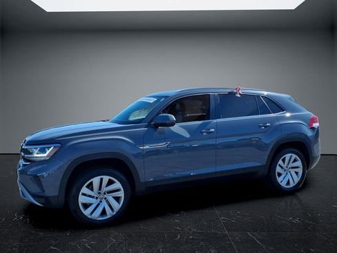 Used 2021 Volkswagen Atlas Cross Sport SE w/ Panoramic Sunroof Package FWD image 7