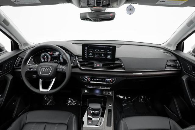 Certified 2023 Audi Q5 2.0T Premium Plus w/ Premium Plus Package AWD/4WD image 21