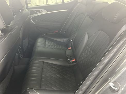 Used 2019 Genesis G70 3.3T Advanced w/ Prestige Package image 24