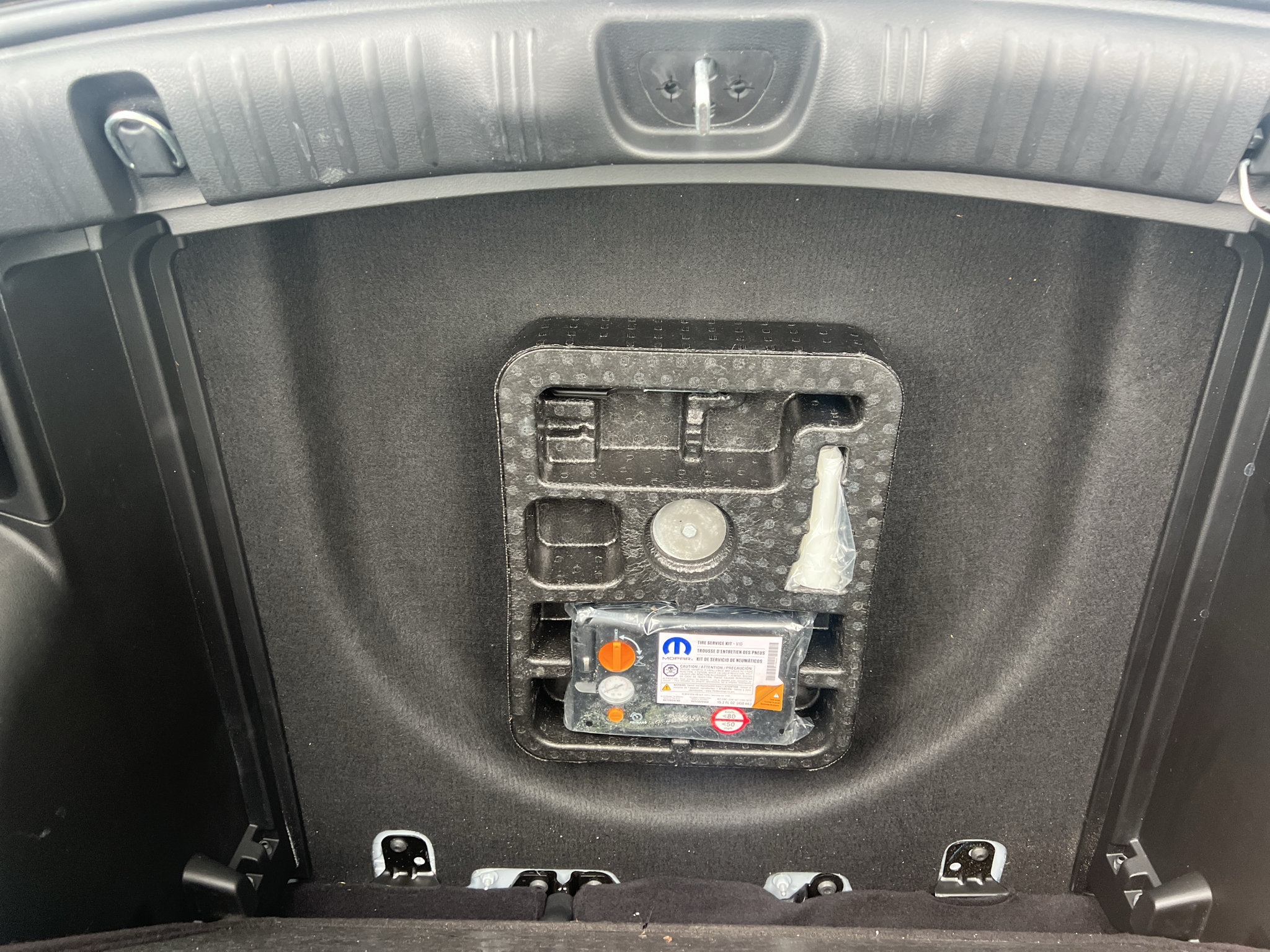 Used 2022 Jeep Compass Latitude FWD image 13