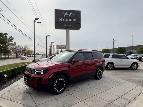 Used 2026 Hyundai Santa Fe SEL FWD image 8