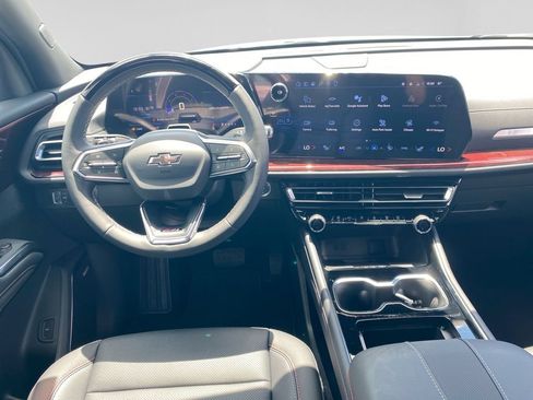 New 2026 Chevrolet Traverse Z71 w/ Enhanced Driving Package AWD/4WD image 14