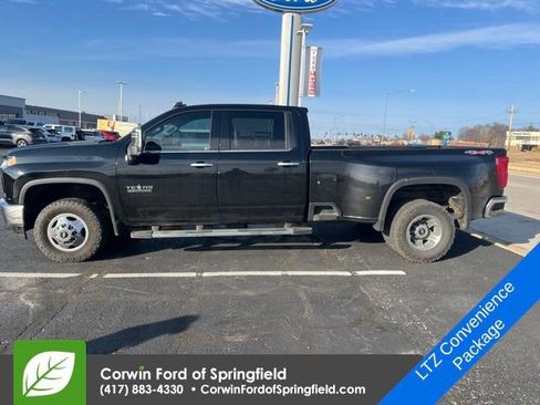 Used 2020 Chevrolet Silverado 3500 LTZ w/ LTZ Texas Edition image 3