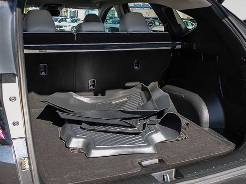 Used 2024 Hyundai Tucson Limited image 25