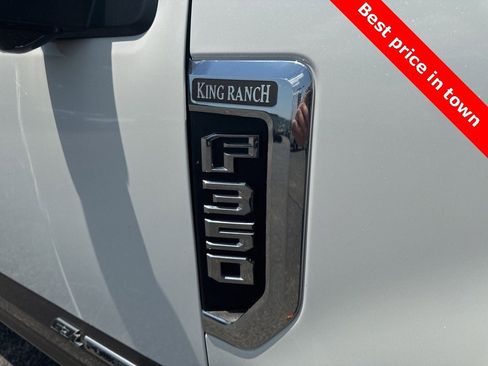 Used 2020 Ford F350 King Ranch w/ FX4 Off-Road Package image 9