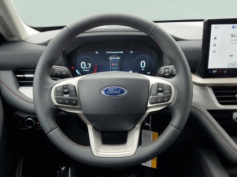 New 2026 Ford Explorer Active image 21