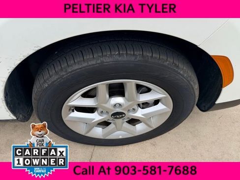 Certified 2025 Kia Soul LX FWD image 14