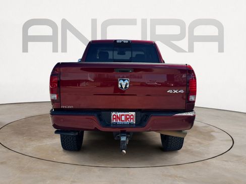 Used 2018 RAM 2500 Laramie w/ Sport Appearance Group AWD/4WD image 9