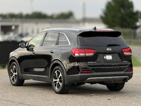 Used 2017 Kia Sorento EX w/ EX Advanced Touring Package FWD image 10