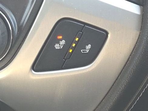 Used 2014 GMC Sierra 1500 SLT w/ Suspension Package, Off-Road image 29