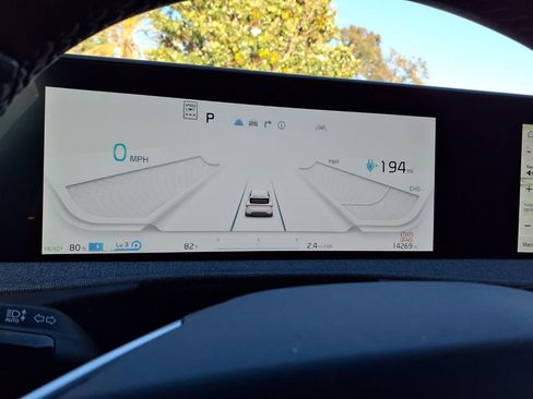 Certified 2023 Kia EV6 Light RWD image 12