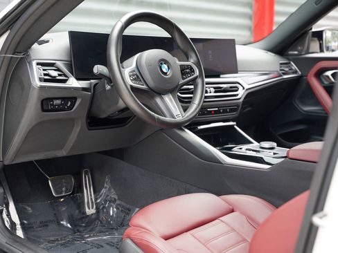 Used 2024 BMW M240i Coupe RWD image 17