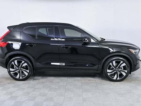 Used 2023 Volvo XC40 B5 Plus w/ Driver Assist Package image 27