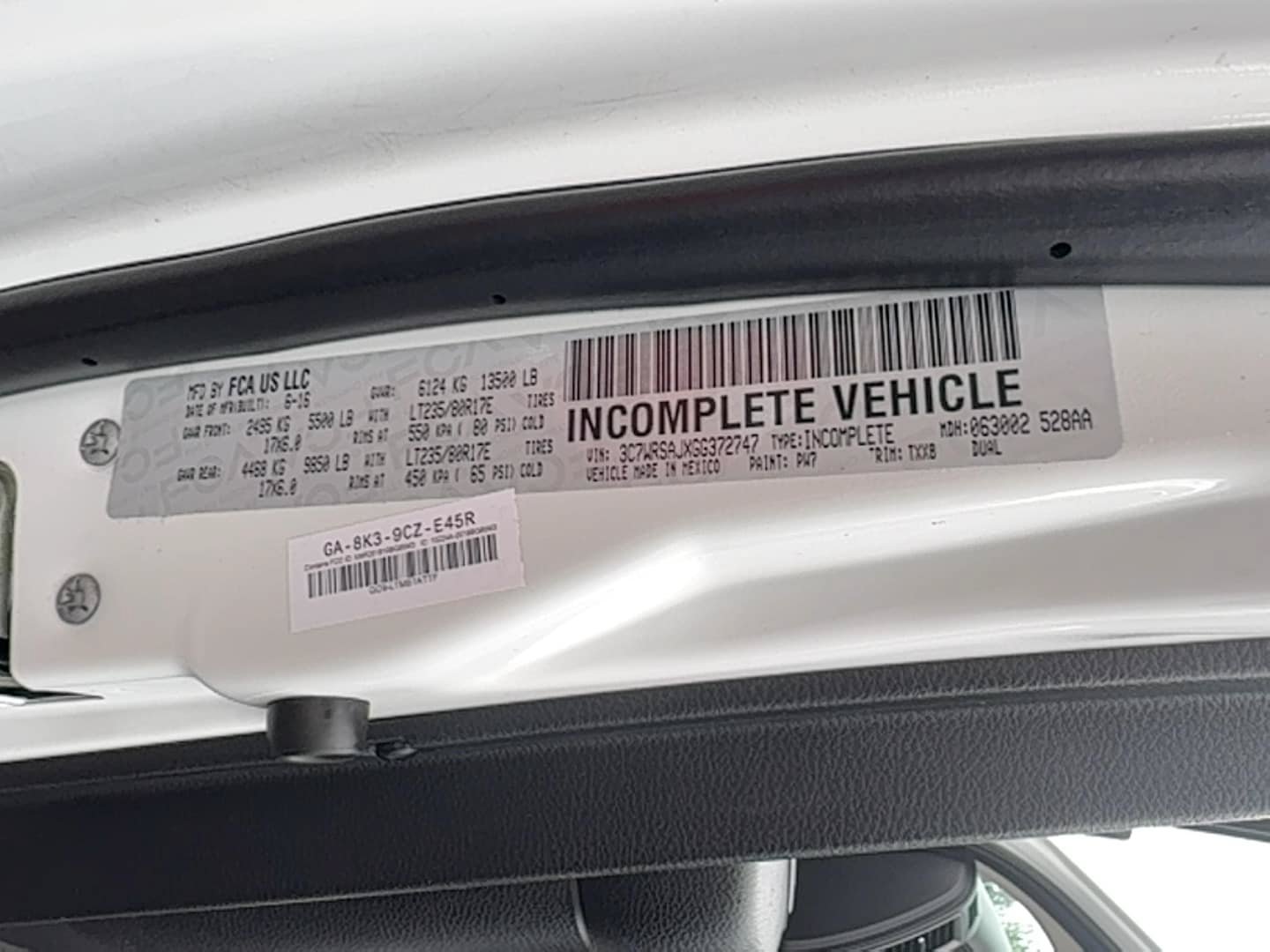 Used 2016 RAM 3500 Tradesman RWD image 25