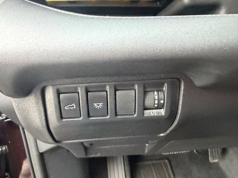 Used 2023 Subaru Ascent Touring image 36