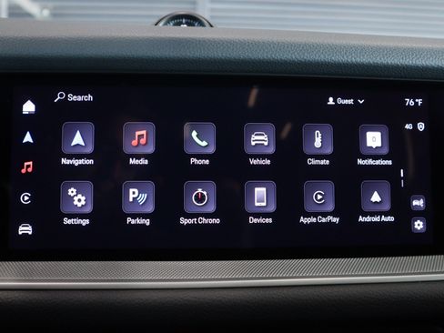 Certified 2025 Porsche Cayenne Coupe image 22