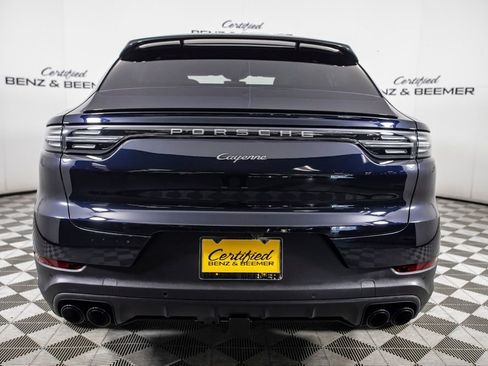 Used 2023 Porsche Cayenne image 9