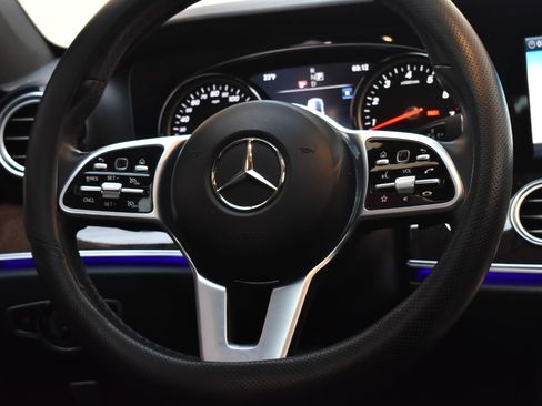 Used 2019 Mercedes-Benz E 300 image 27