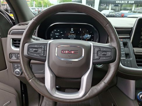 Used 2022 GMC Yukon SLT w/ SLT Premium Package AWD/4WD image 22