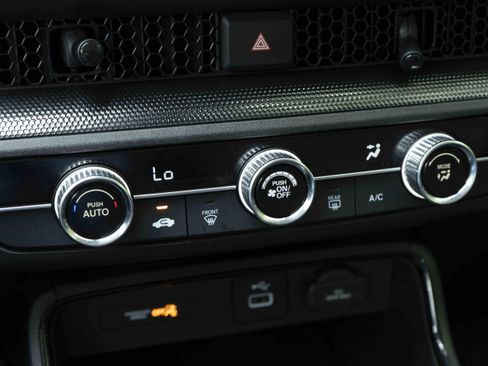 Used 2024 Honda CR-V LX image 32