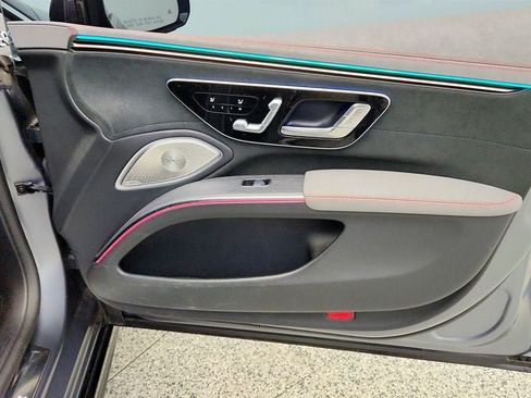 Used 2023 Mercedes-Benz EQS 450+ Sedan image 25