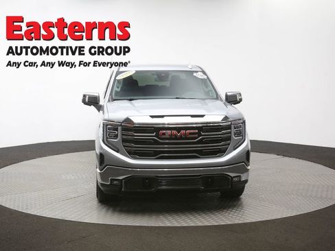 Used 2024 GMC Sierra 1500 SLT image 49