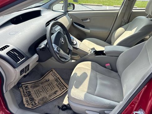 Used 2011 Toyota Prius Two FWD image 10