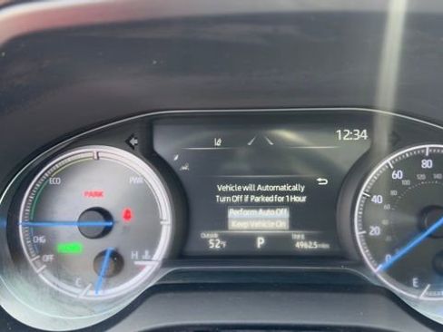 Used 2023 Toyota Venza Nightshade AWD/4WD image 12