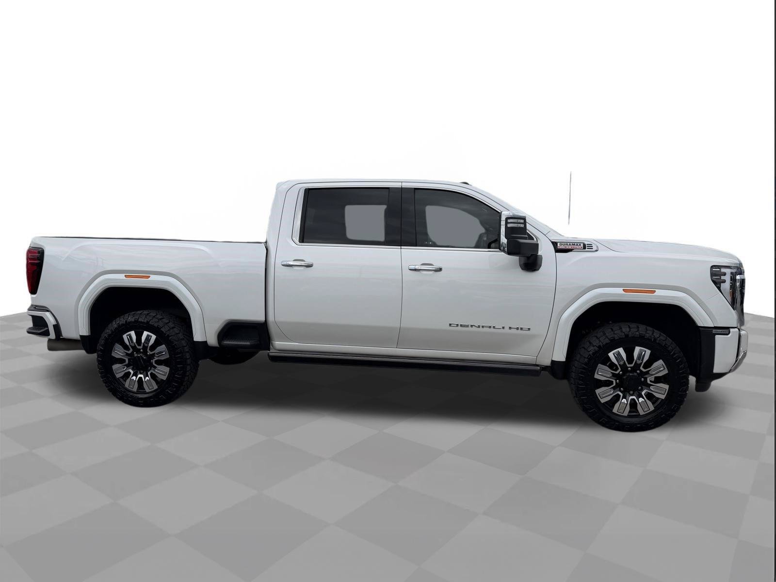 Used 2024 GMC Sierra 3500 Denali w/ Denali Reserve Package AWD/4WD image 6