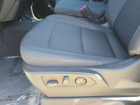 Used 2022 Chevrolet Silverado 1500 Custom image 19