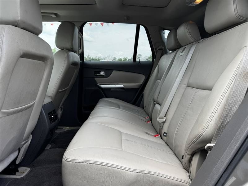 Used 2013 Ford Edge SEL FWD image 17