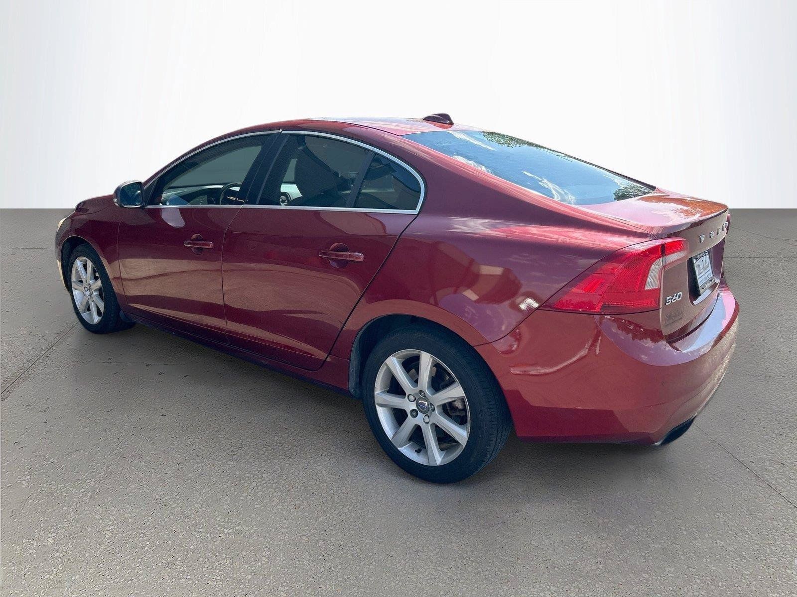 Used 2016 Volvo S60 T5 Premier w/ Convenience Package FWD image 6