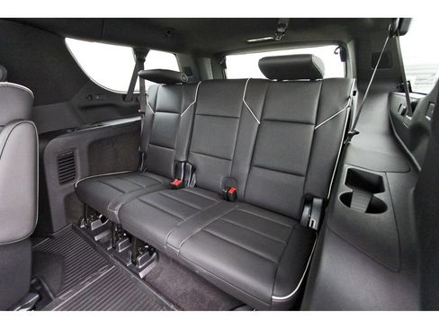 New 2026 Cadillac Escalade ESV Luxury AWD/4WD image 13