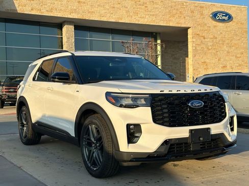 New 2026 Ford Explorer ST-Line w/ ST-Line Street Pack image 43