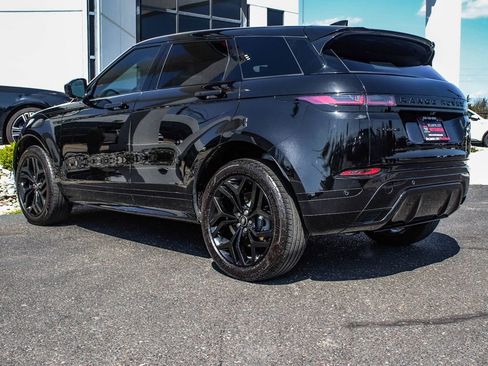 Used 2023 Land Rover Range Rover Evoque R-Dynamic S AWD/4WD image 4