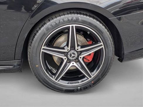 Used 2018 Mercedes-Benz E 300 image 24