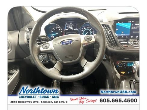 Used 2016 Ford Escape Titanium image 14