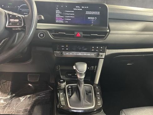 Used 2025 Kia Seltos EX AWD/4WD image 24