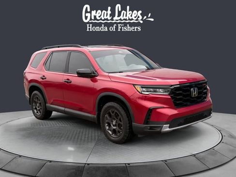 Used 2023 Honda Pilot TrailSport image 7