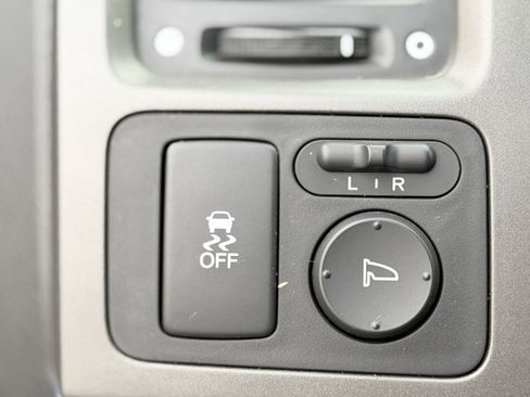 Used 2011 Honda CR-V EX-L image 26