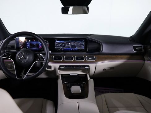 Certified 2025 Mercedes-Benz GLE 450 4MATIC image 35
