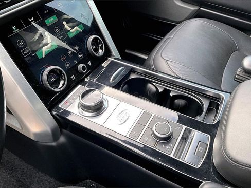 Used 2022 Land Rover Range Rover P525 Westminster Edition image 14