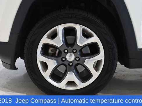 Used 2018 Jeep Compass Limited AWD/4WD image 6