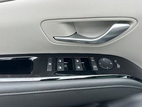 New 2026 Hyundai Tucson Limited image 8