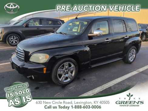 Used 2010 Chevrolet HHR LT FWD image 1