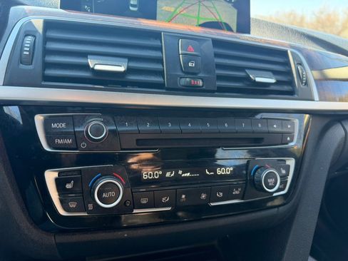 Used 2017 BMW 320i xDrive Sedan image 21