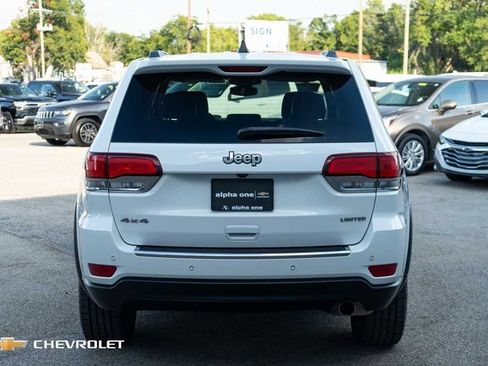Used 2021 Jeep Grand Cherokee Limited image 7
