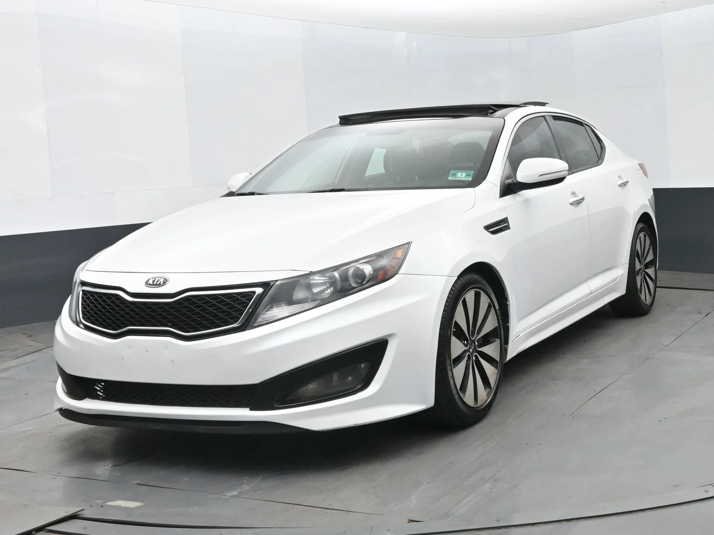 Used 2012 Kia Optima SX w/ Premium Pkg FWD image 1